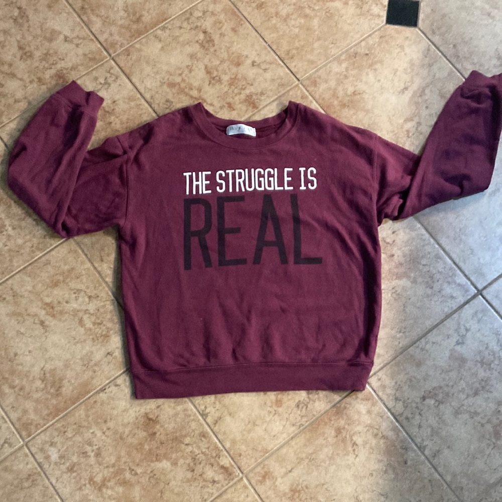 Maroon pull over sweatshirt